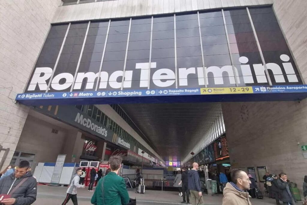 Estación de tren Roma Termini, principal punto de llegada en tren a Roma